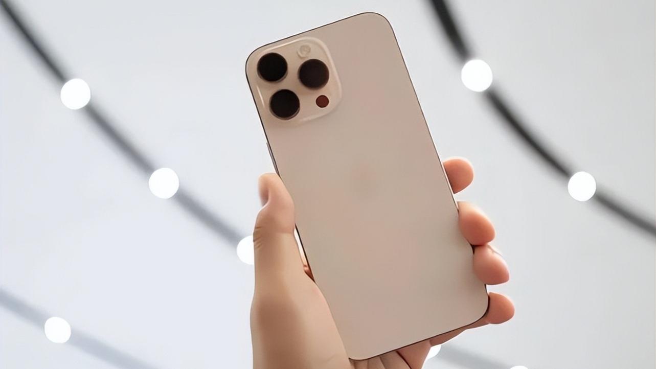 5499元！iPhone 16 Pro 很香，但 128GB 够用吗？