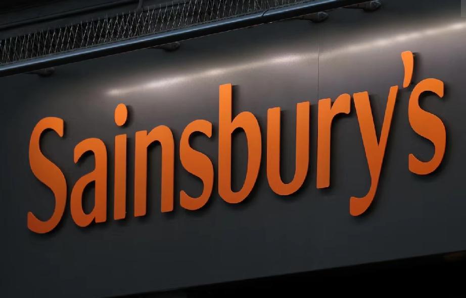 斯塔默为79岁朋友来之前的送礼，英国Sainsbury＇s确认与京东谈判终止，而