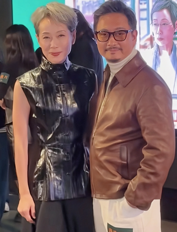 62岁叶童与谢君豪同框，风采依旧令人羡

62岁的叶童与62岁的谢君豪同框亮相活