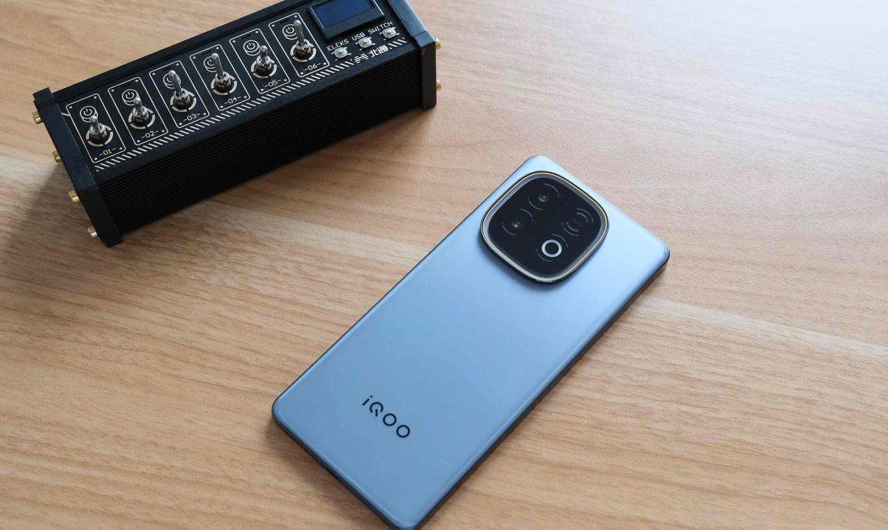 刚发布的 iQOO Z10 Turbo+，测试结果看一看…
100%电量到2%电