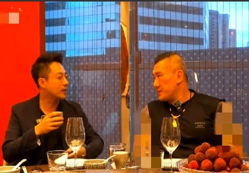 原来贵气是自然散发出来的，这个视频会被很多人拿来学习。

汪小菲在饭桌上那股子从