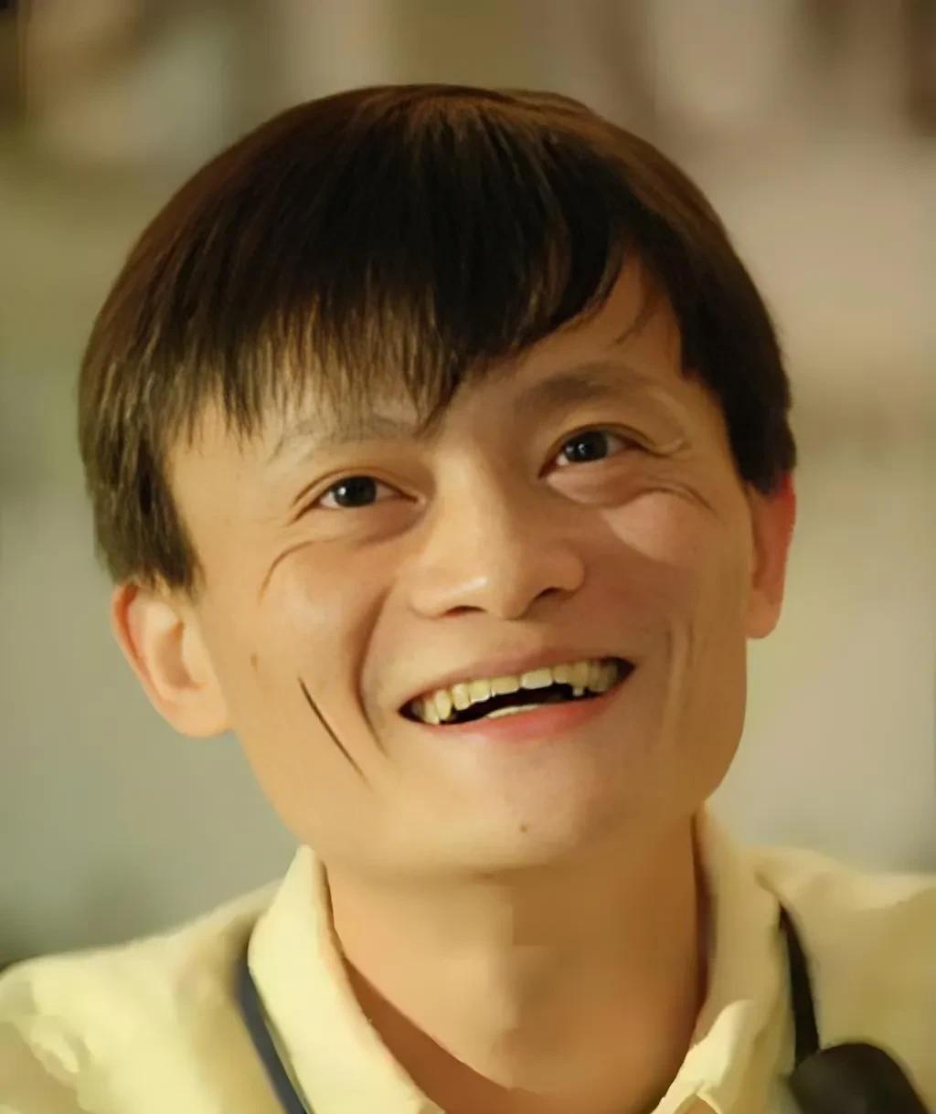 马云说：为什么我从不看别人的简历？原因有两点。第一，我曾经也投递过简历，被很多人