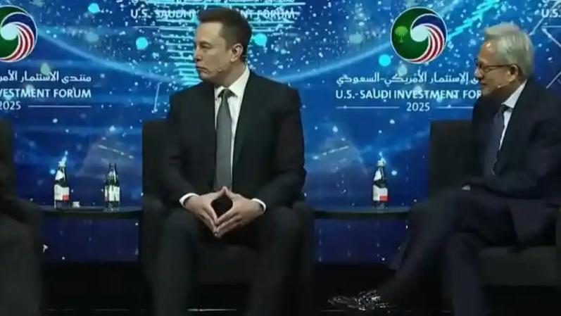 马斯克黄仁勋站台！巨头锚定万亿级赛道：人形机器人的成本与算力逻辑；灵心巧手狂揽三项大奖