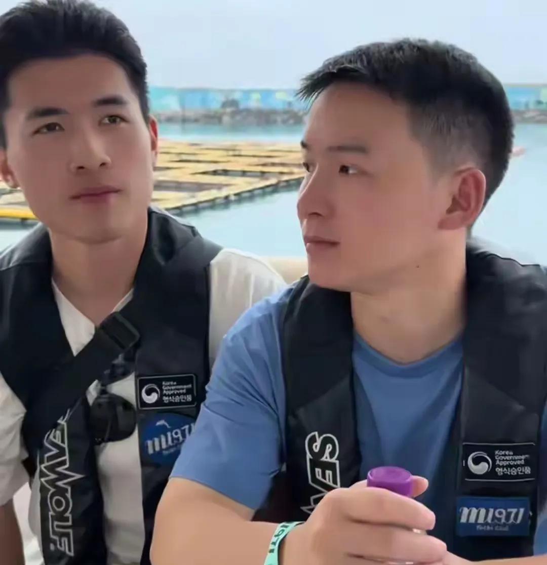 对不起，谢浩男
我要对你脱粉了
因为我发现你竟然去了韩国济州岛，却没有带我去
你