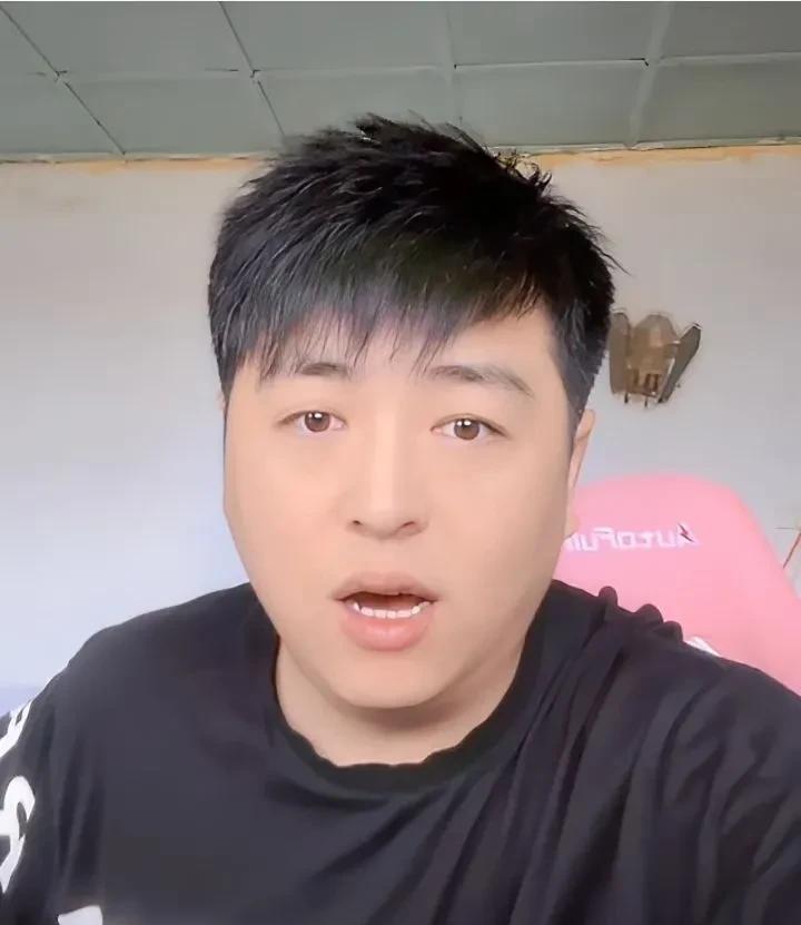 从伦巴直播间传来一个好消息。
他说这次52会真的要开了，就这个月开，基本没有什么