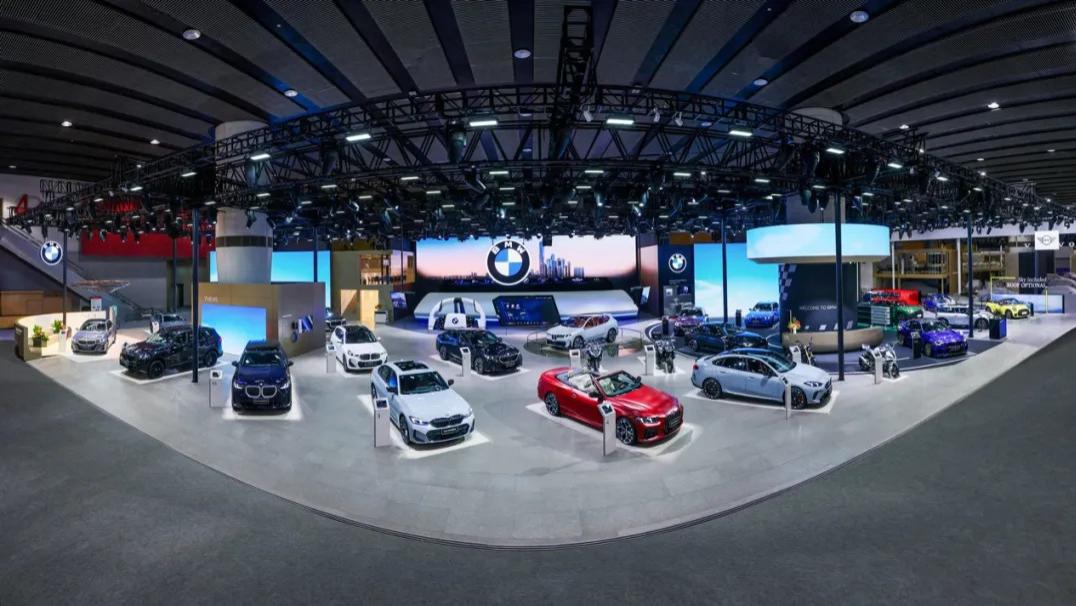 在软件定义汽车的时代，宝马要给“驾驶乐趣”重写一个底层算法