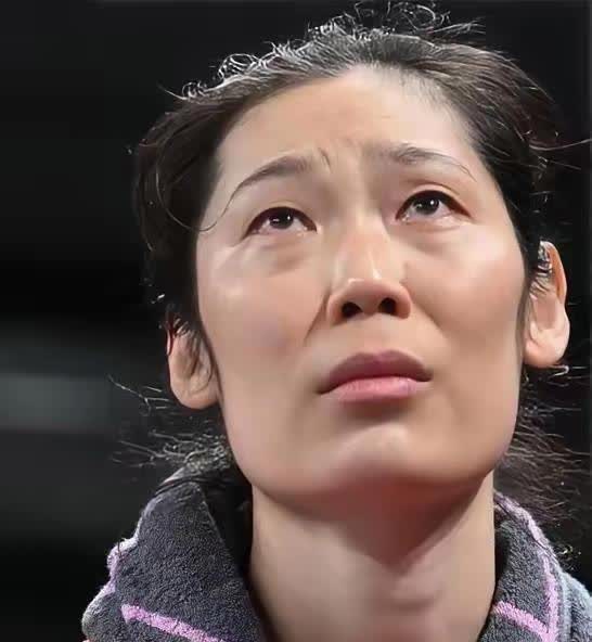 世界冠军朱婷的 “罪” 与 “罚”：回国后的遭遇令人心疼