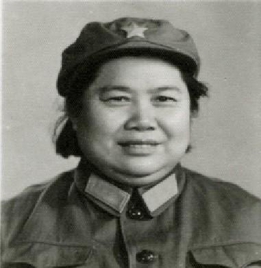 1965年，身为河南省军区司令员的毕占云途经广东，他特地来到危秀英的居所： “危