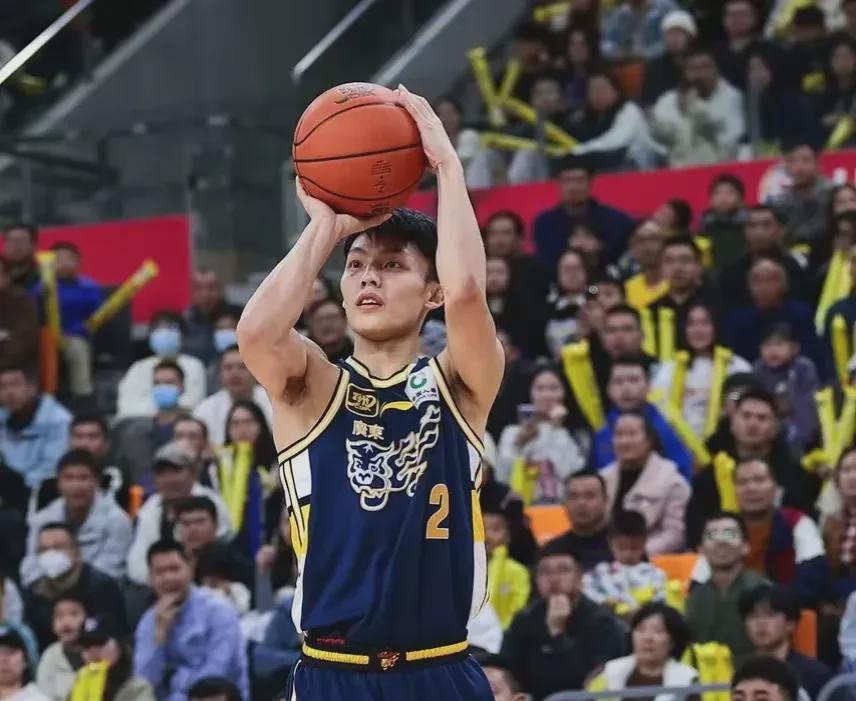 杜峰的策略并非易于洞悉！角色互换，令对手措手不及！

当你批评徐杰状态低迷时