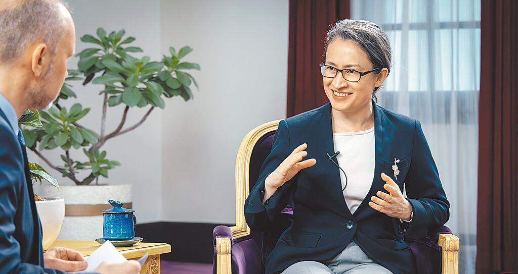 萧美琴在布拉格险些发生车祸，捷克甩锅中国，诬蔑称是蓄意恐吓
据捷克广播电视台6月