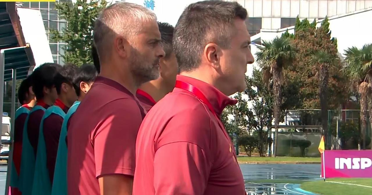 中国U22国足于11月9日已经开始集训，安东尼奥这几天面临人员不整的状况，由于受