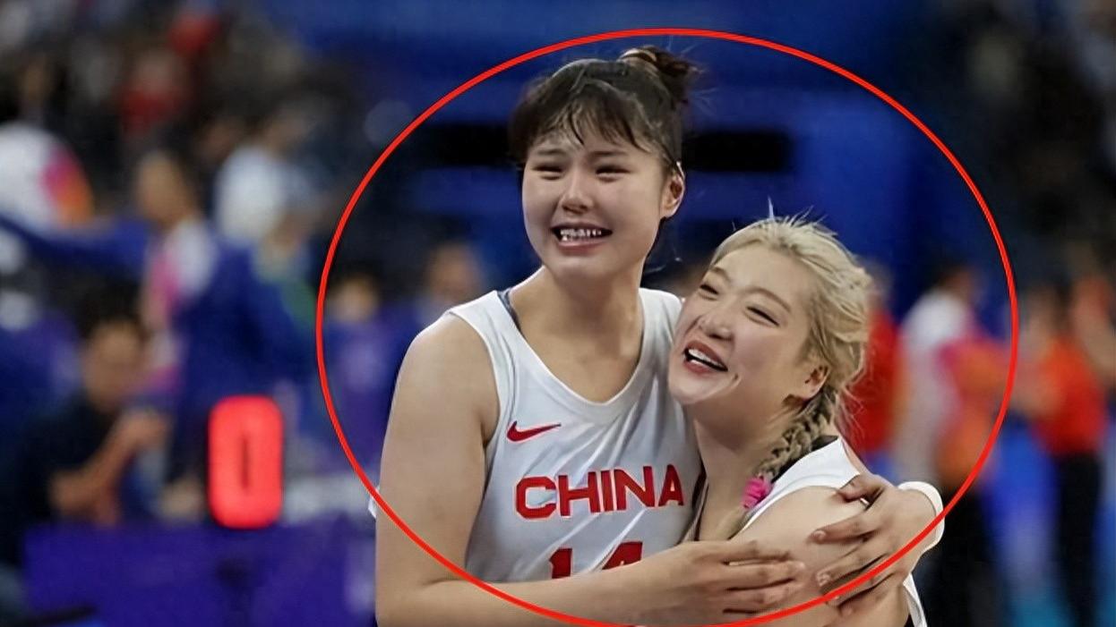 中国女篮16人大名单确定！李月汝、李梦缺席亚洲杯，主帅透露原因