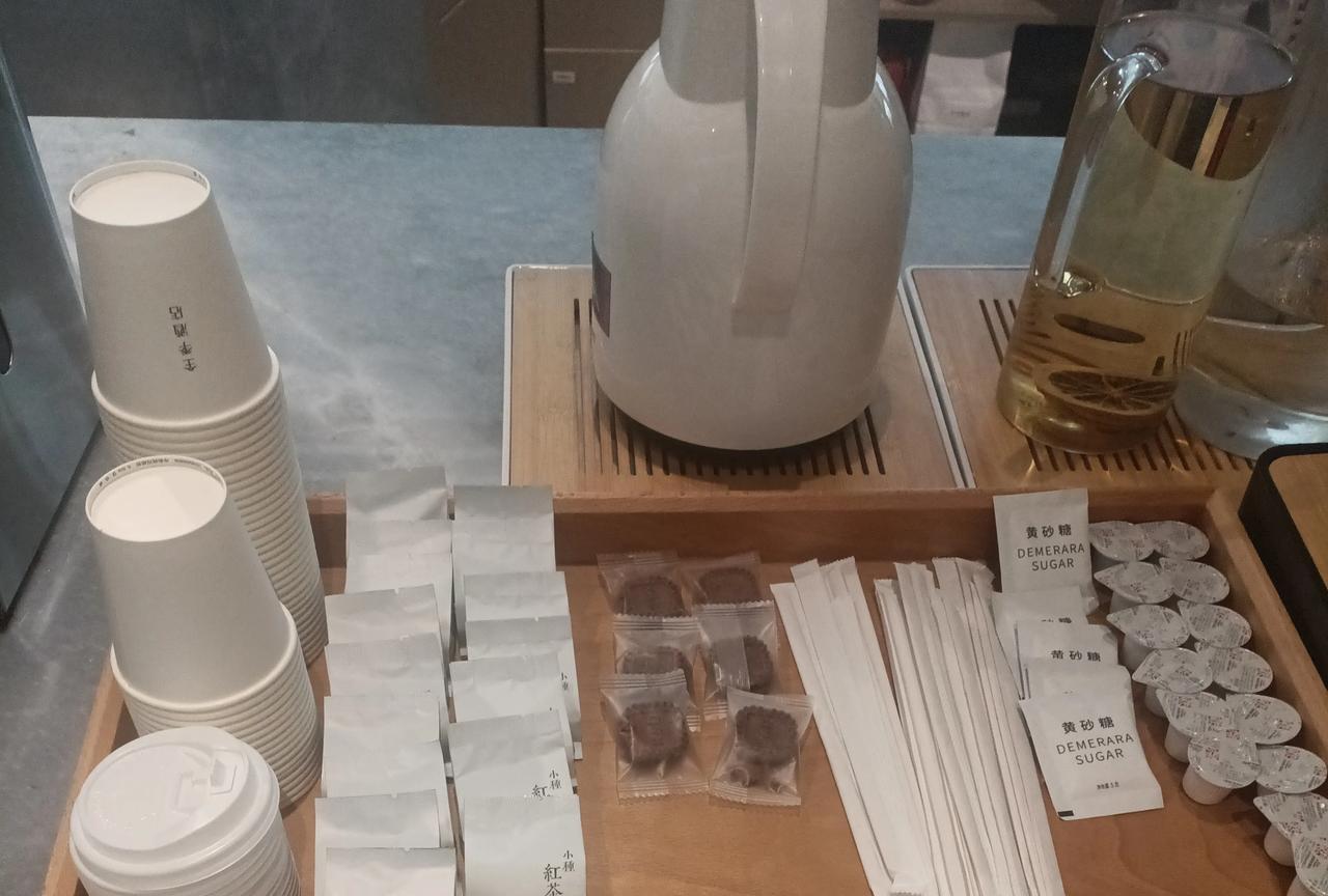         网上查了一下说不该这样，要不就是用了第三方软件更改，属于违规。这