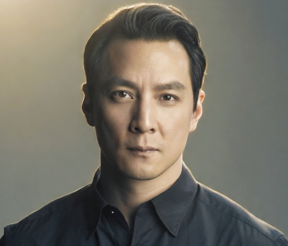 收手吧阿祖
新警察故事里的叛逆少年，
早年也是港圈的“顶级男神”。
他虽然不是混