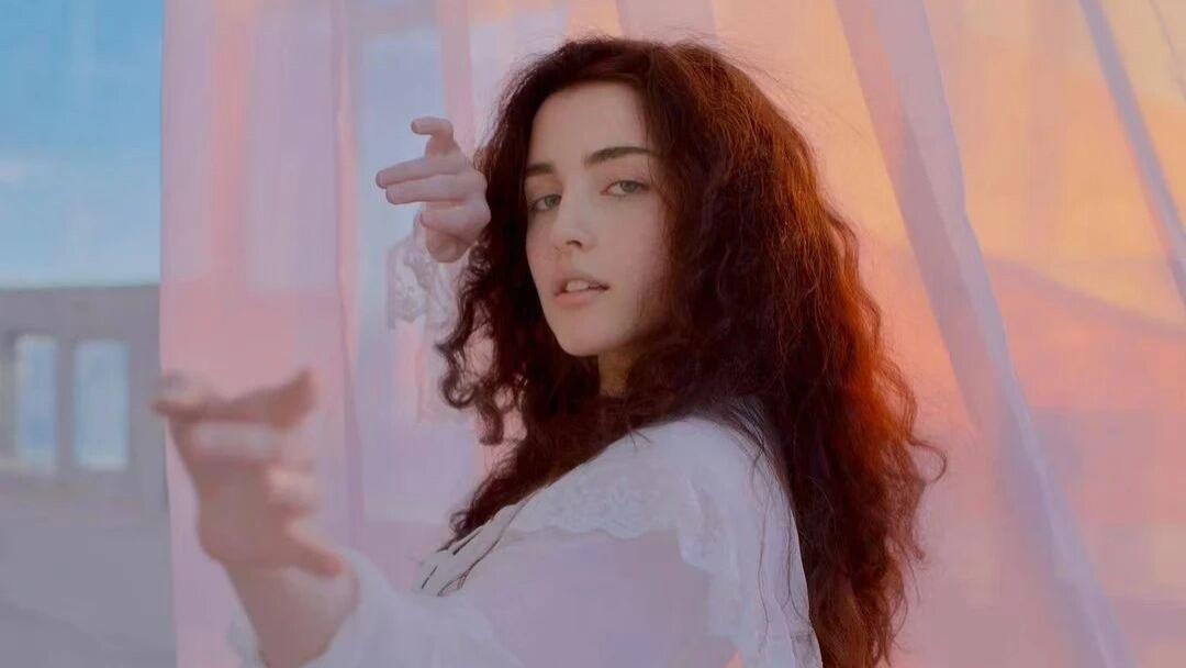 特别适合冬天户外的清新色调