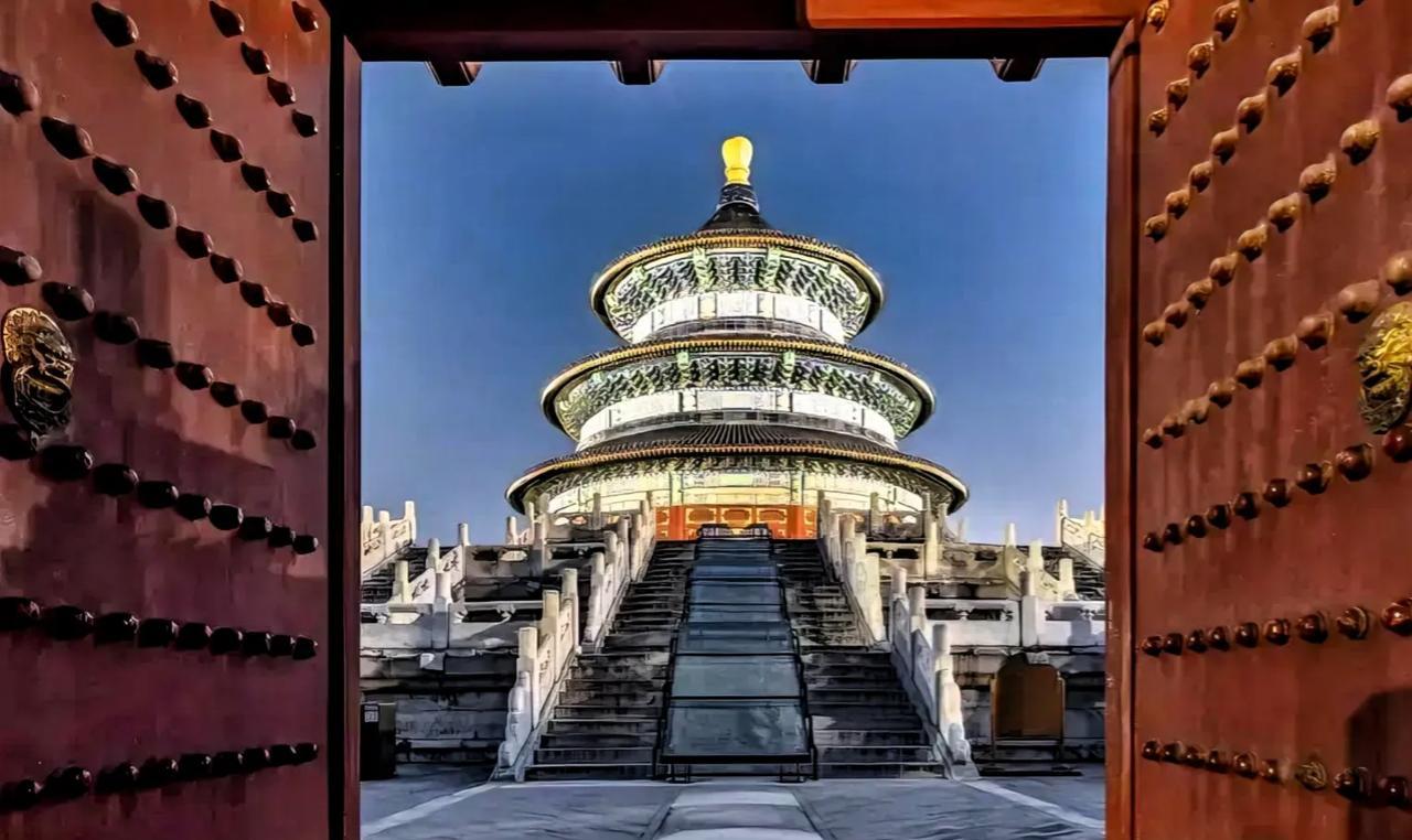 中国这么大的军事优势，现在正一点点的展现在世界面前，而且在解决实际问题中也必将一