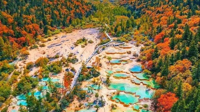 避开人海，这才是9-10月最值得去的8个旅行地，争取每年去一个