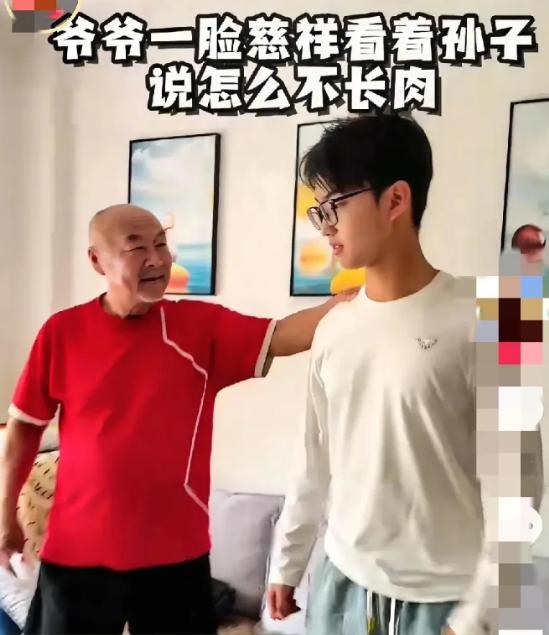 “这才是格局！”山东威海，女子和老公离婚十年，却不忍心孩子与爷爷奶奶分离，经常带