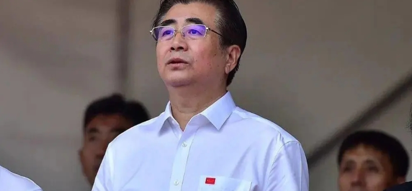 中国足协终于“硬气”了一次！

明年美加墨世界杯期间，中超联赛“不让路”，照常进