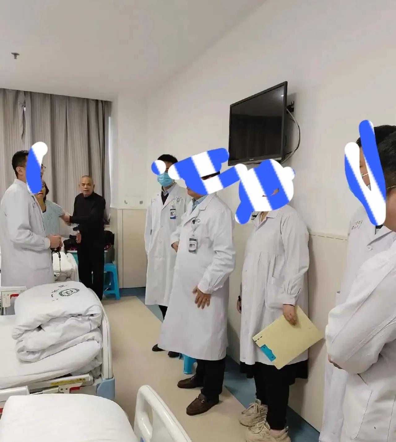 医生说，下辈子不学医了！
老师说，下辈子不当老师了！
空帅说，下辈子不学民航了！