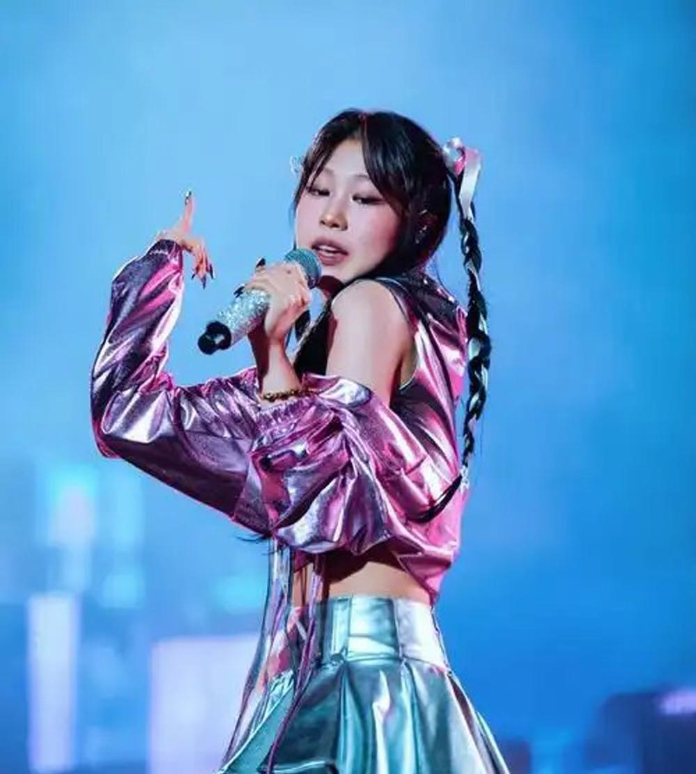 小沈阳女儿发行专辑在韩国正式出道