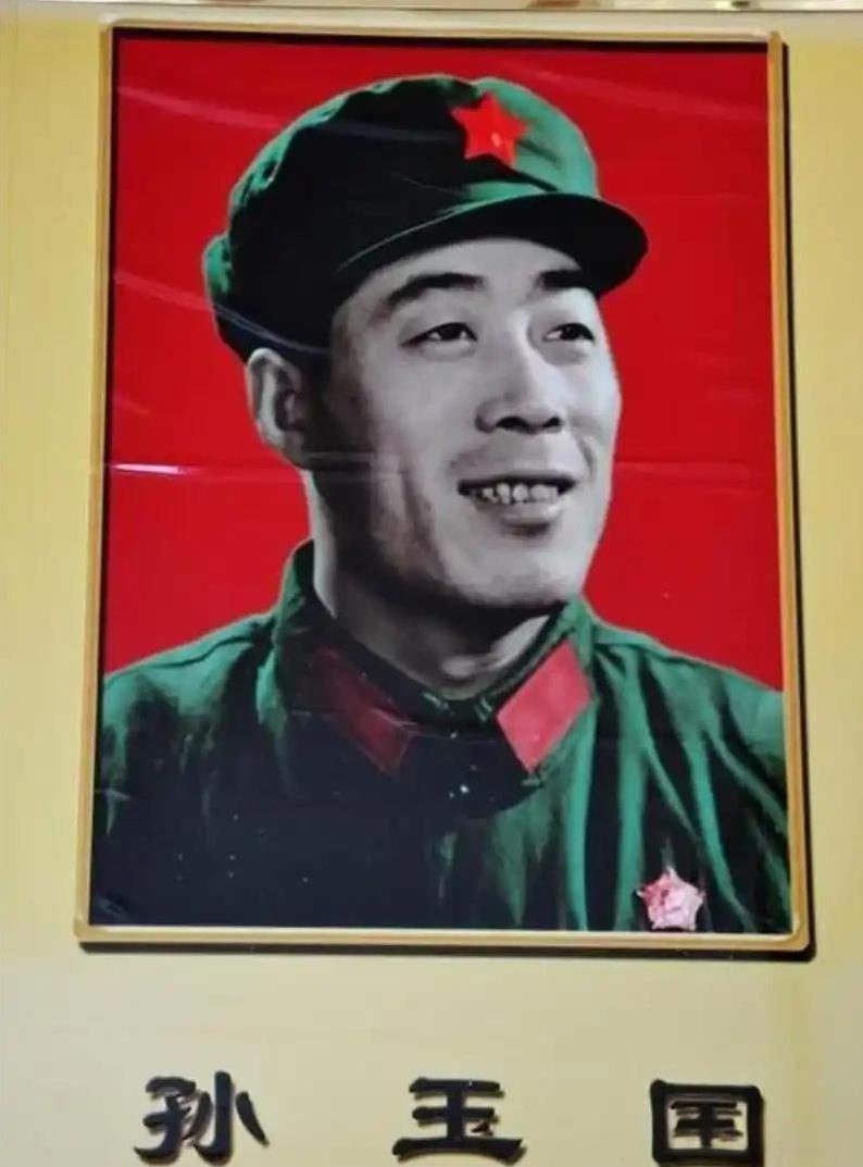 1982年，沈阳军区副司令员孙玉国被转业，从高级军官降级为普通岗位，抵达沈阳的那