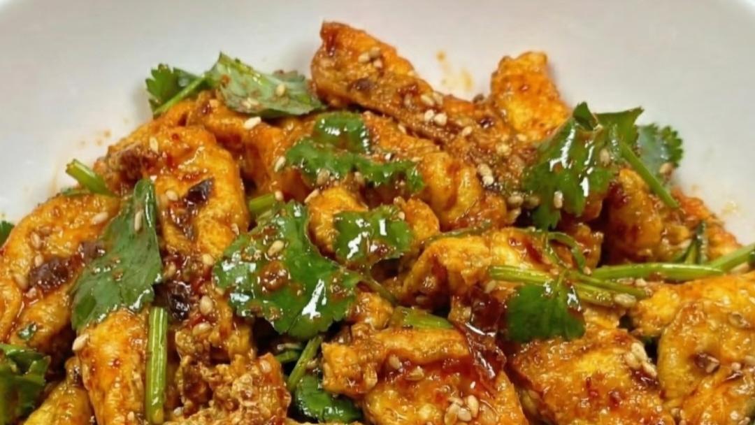 豆腐的花样吃法！5块钱做一盘的爆汁下饭菜