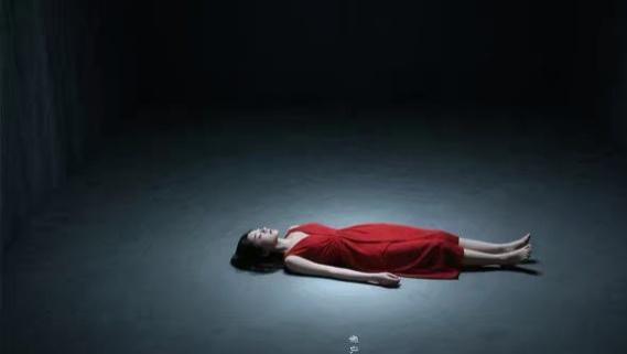 和王：在矛盾的漩涡中见真如——评邢之诺《幻》的辩证诗学