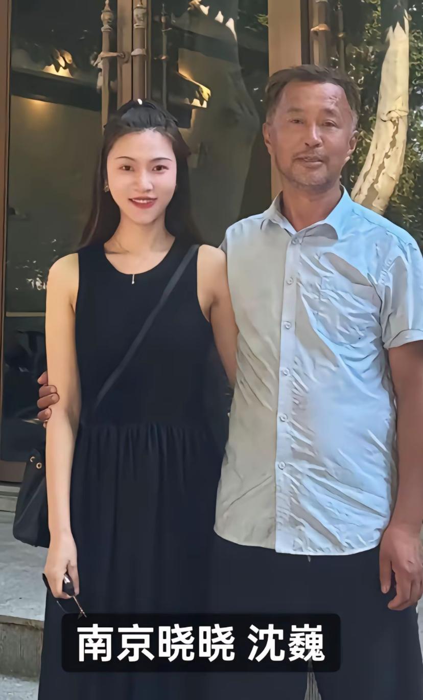 男人只要不挂墙上都是有想法的。