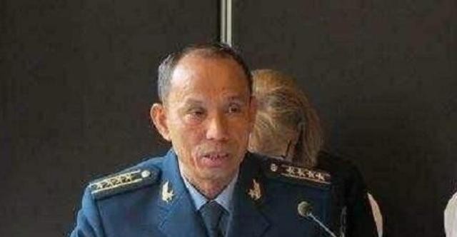 “回大陆去看看！”1989年，林贤顺驾驶一架F5战机朝着广东汕头急速飞来，台湾空