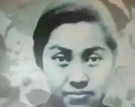1964年，一名身患重症的孕妇正要进行手术，林巧稚拦下做手术的医生，说：“让她出