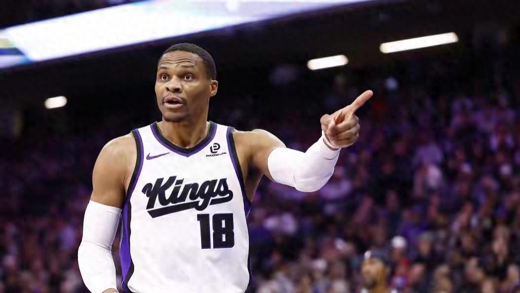 国王124-112大胜湖人，德罗赞砍32+3+6，蒙克狂砍26+8