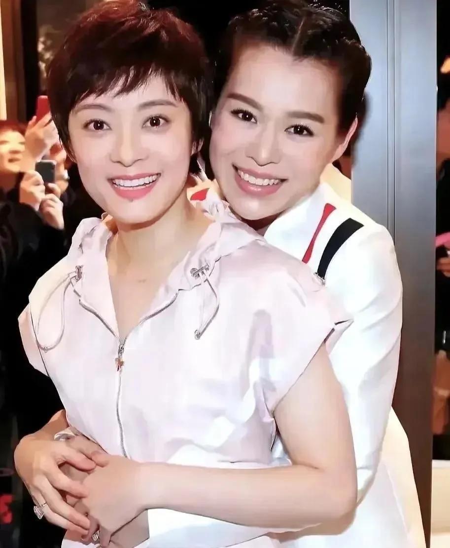孙俪在新剧《蛮好的人生》中遭遇容貌争议，而比她大3岁的胡杏儿饰演女配角却获得成功