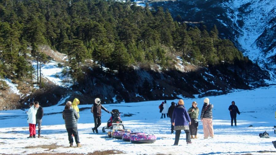 云南迪庆：冰雪为媒 冬季文旅IP激活全域新动能