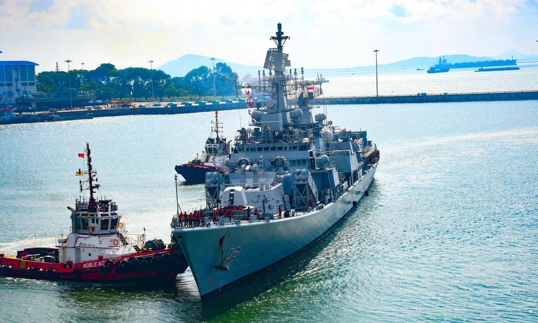 “德里”号（INS Delhi）、“沙克提”号（INS Shakti）、“萨特普