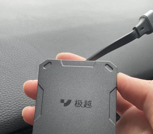 2025年才开始 还会有哪家车厂淘汰
24年广州车展的礼品可以看出来极越内部是