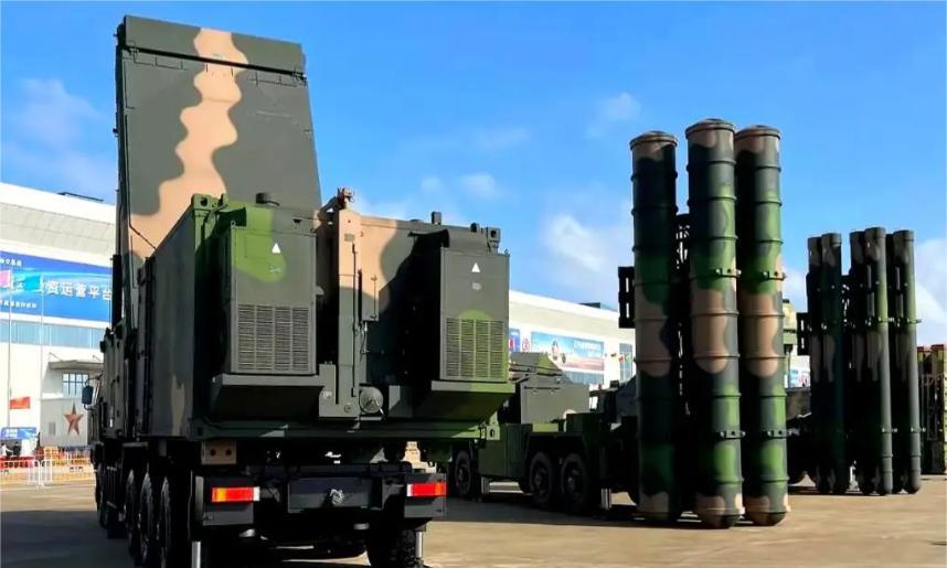 红旗-29，这波真到大气层了？
中国新一代高空拦截系统红旗-29亮相。
根据曝光