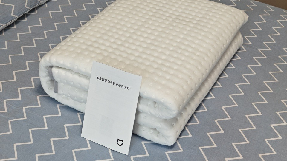 米家智能电热毯实测：双区控温+可水洗，这个冬天终于能睡个暖好觉！