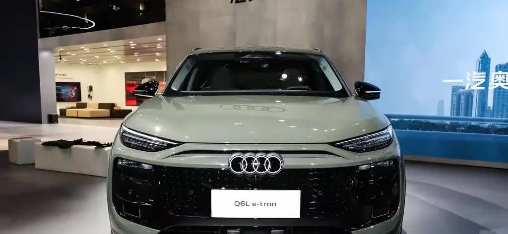 奥迪Q6L e-tron卖20万能不能火？这个跟大众ID 6是不一样的，轴距更长