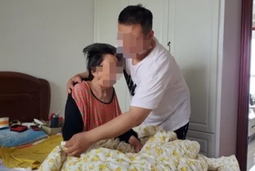 “太缺德了！”福建一位八旬老母离世后留下500万拆迁款，本该是手足共商分配之事，