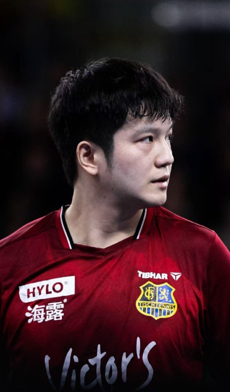 樊振东留洋生涯首冠
辞家两万里，争气又争气
7小时四赛全胜，一单四分，全场MVP