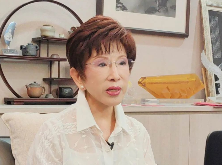 洪秀柱不惧民进党的威胁，顶着巨大的压力也要出席93阅兵！9月2日，国民党前主席洪