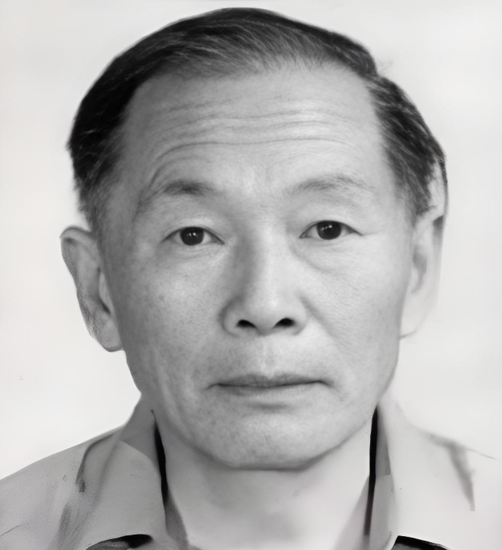 他是让美国三大机构都想策反的数学家！更是开出了各种优渥的条件，即使面对美国特务以