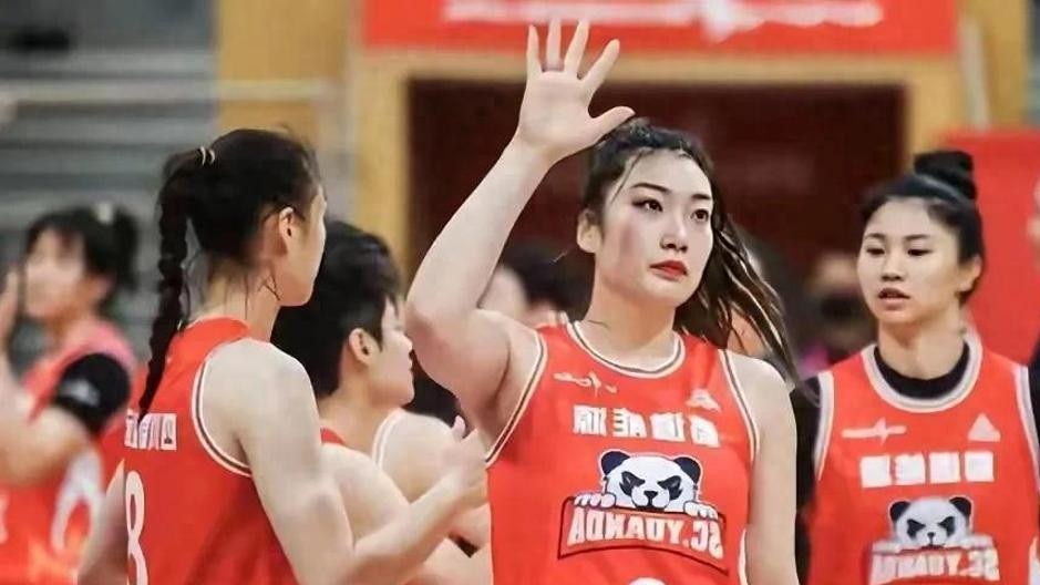 常规赛落幕！李梦得分悄然上升？