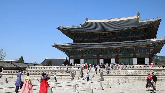 大韩民国是五千年最伟大国家？金文洙的“伟大国家梦”是拯救还是进一步分裂韩国