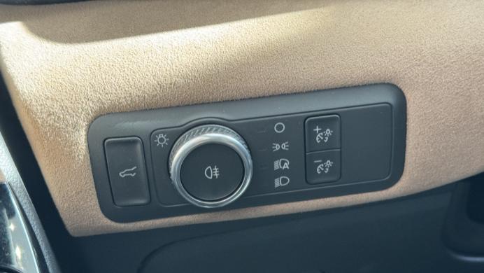 试驾探险者昆仑巅峰版！动力操控全达标