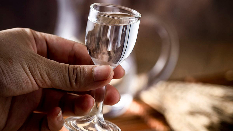 53度酱酒别乱配！这3类绝配美食+3大禁忌，让你喝出高级感