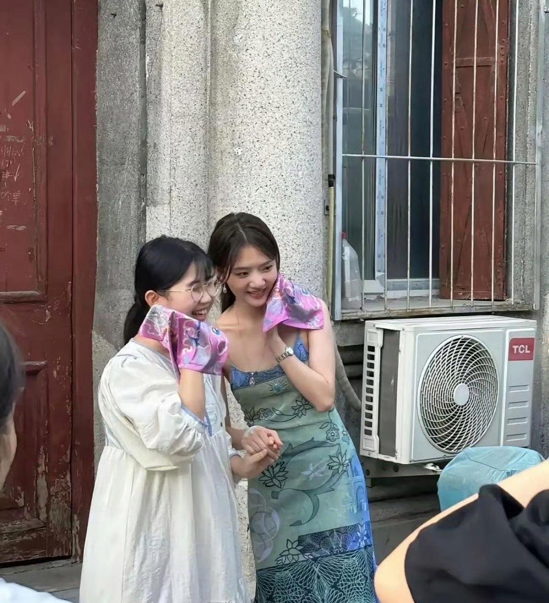 任敏现实中真的好好看啊！ 为什么上镜就get不到 ，镜头真残忍，我们这种普通人上