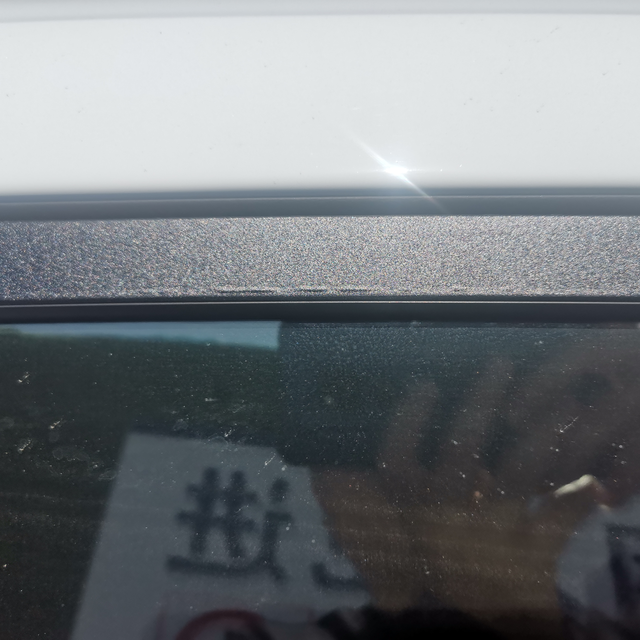 吉利四代帝豪
才一个多月门框膜就起泡了