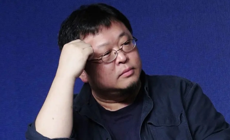 罗永浩和西贝，和贾国龙之间的这件事，让我明白和学到了很多：
1、这个世界就是个草